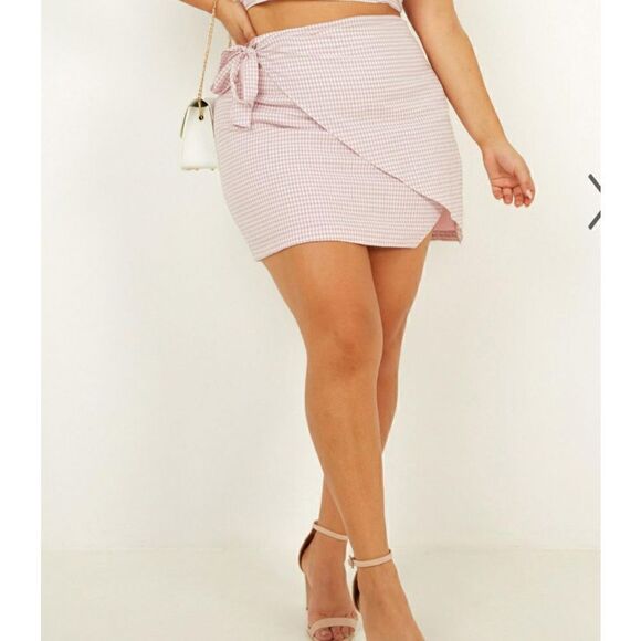 Showpo Women's Plus Size Faux Wrap Skirt - Picture 8 of 8